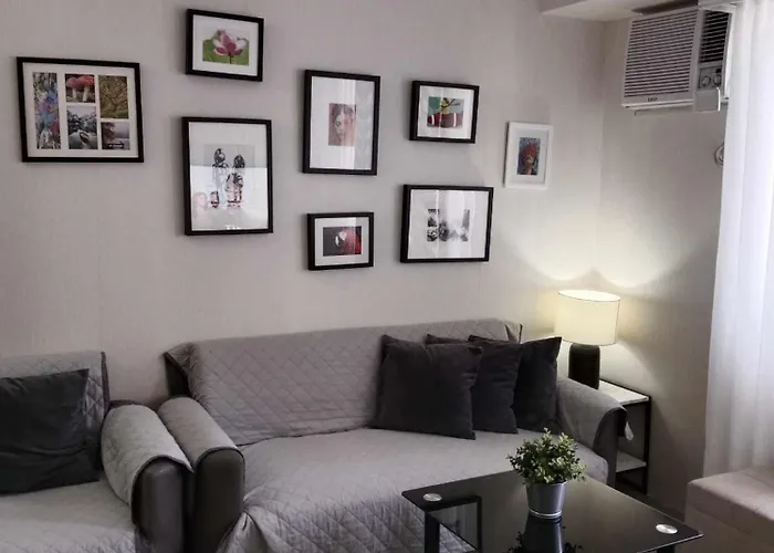 Spacious 2 Bedroom Condo Unit For Rent