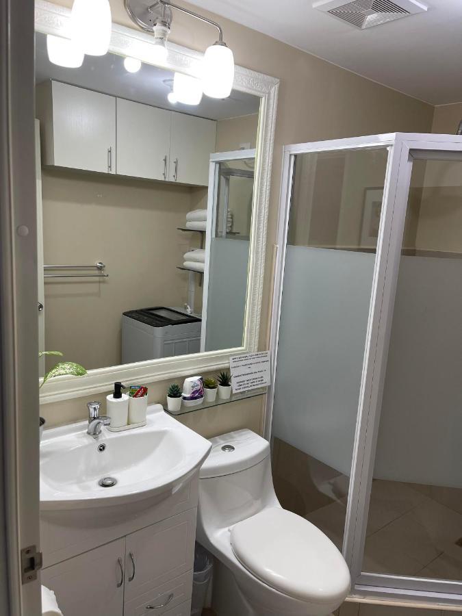 Apartment Spacious 2 Bedroom Unit For Rent *