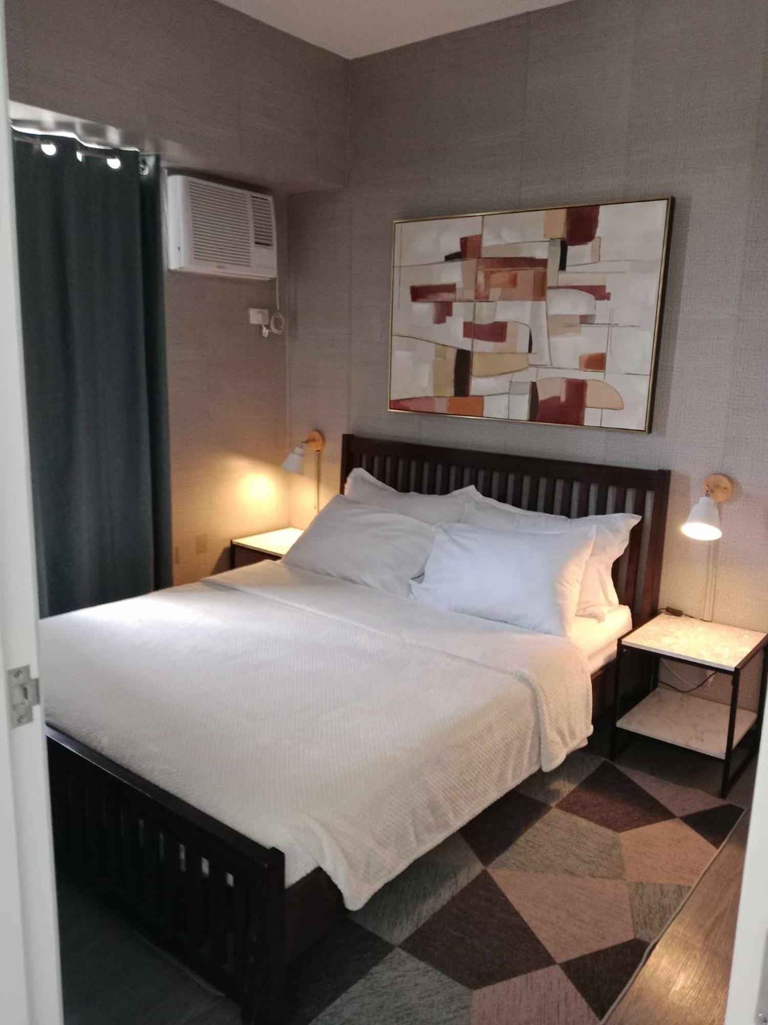 Spacious 2 Bedroom Unit For Rent Apartment *
